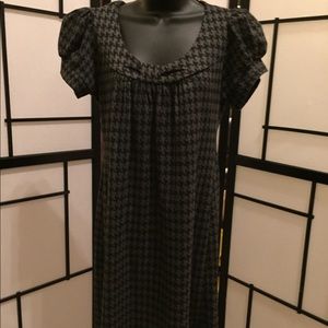 Black/gray houndstooth dress